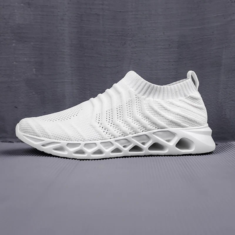 Hemmyi جدا ضوء كبيرة حجم أحذية رجالي Flyknit تنفس في الهواء الطلق أحذية رياضية الذكور الأحذية الانزلاق على تنيس Masculino Adulto Hemmyi جدا ضوء كبيرة حجم أحذية رجالي Flyknit تنفس في الهواء الطلق أحذية رياضية الذكور الأحذية الانزلاق على تنيس Masculino Adulto