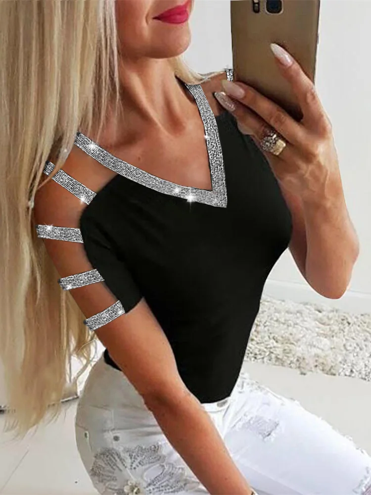 

2019 New Summer Women Elegant Short Sleeve Leisure Top Female Leisure OL Basic Shirt Glitter Ladder Cutout Sleeve Casual Blouse