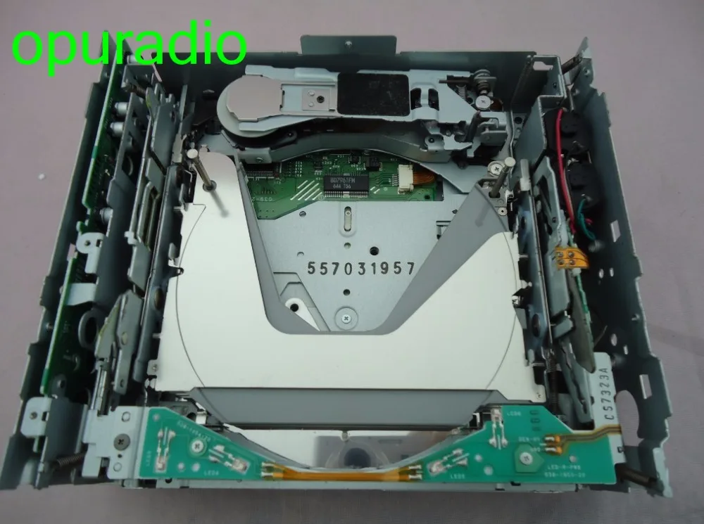 Free shipping Original new Clarion 6 disc without MP3 CD mechanism for SAAB NI$$AN PN-2708N PN-2714B PN-2715N PN-2764H - Цена: 5 307,95 руб.
