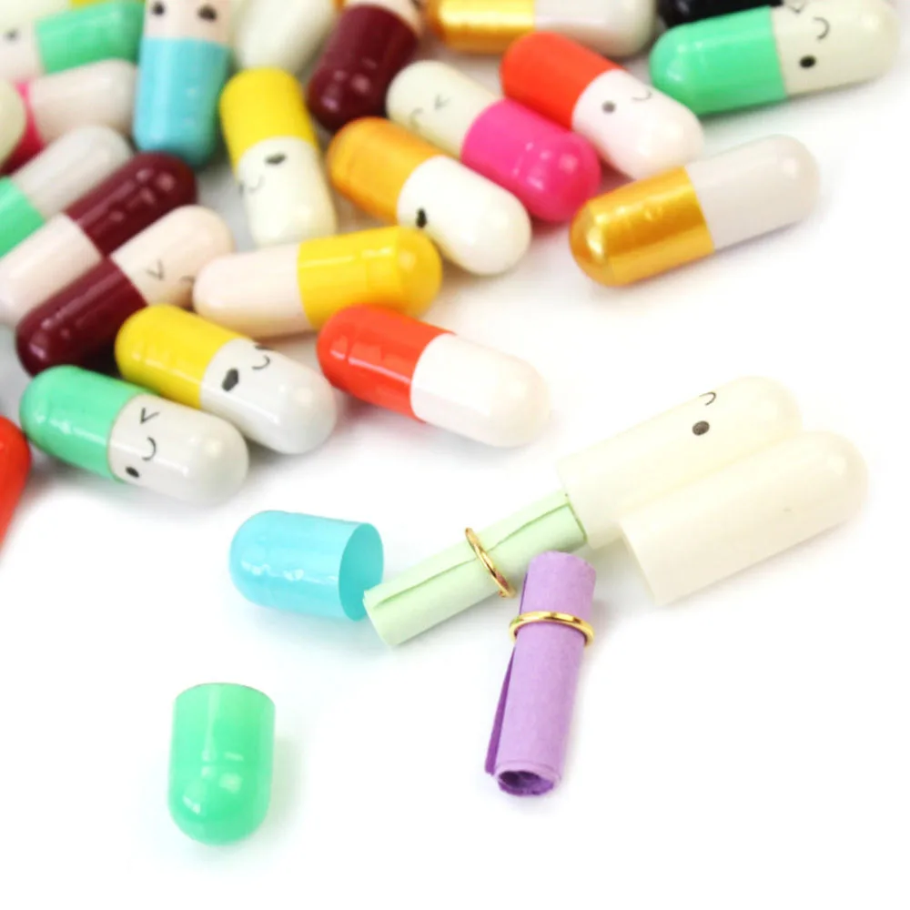 

50 pcs/pack Kawaii Mini Message Capsule Letter Cute Love Half Color Pill Blank Message Letter Paper Creative Trend Novelty Gift