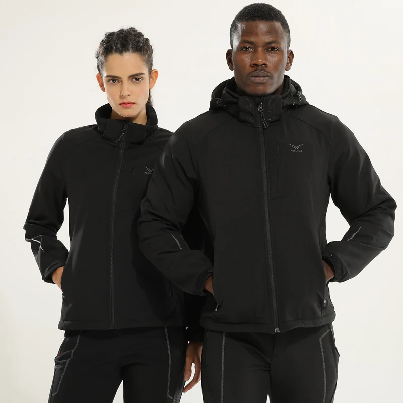 

Winter Windproof Jacket Men Outdoor Hiking Jackets Softshell Jacket Lovers Climbing Warm Fleece Coat Camping Windbreaker Jackets