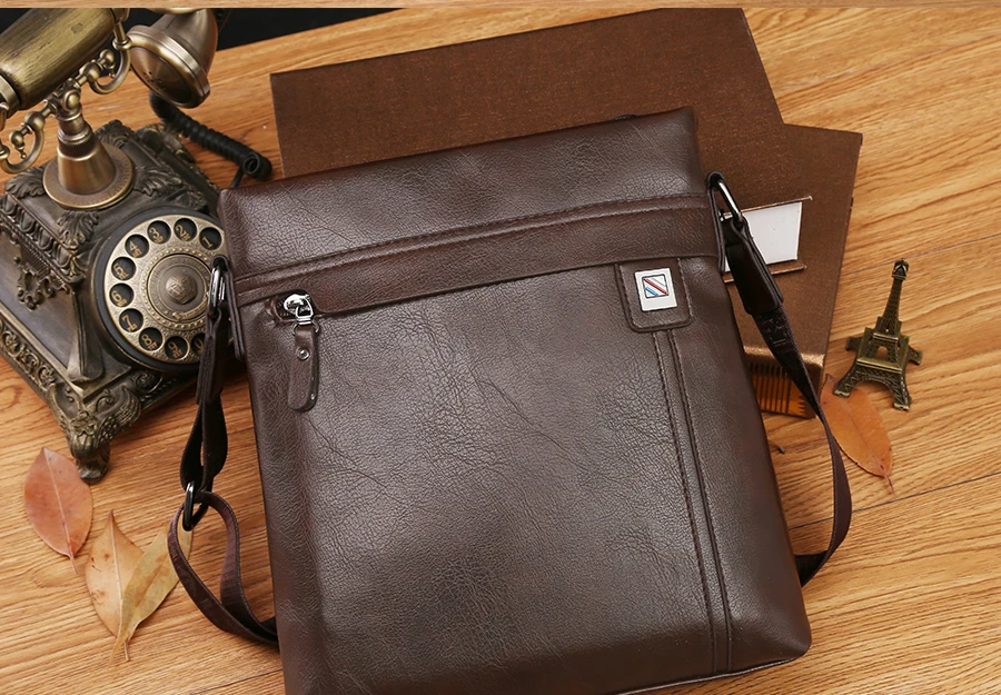  Fashion Men Bags (24)
