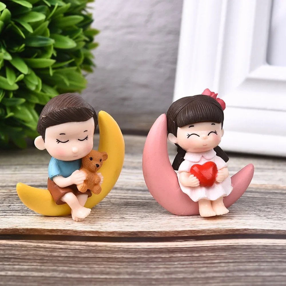 1set Cute Sweety Lovers Couple Chair Figurines Miniatures Garden Gnome Moss Valentine Gift Resin Fairy Supplies | Дом и сад
