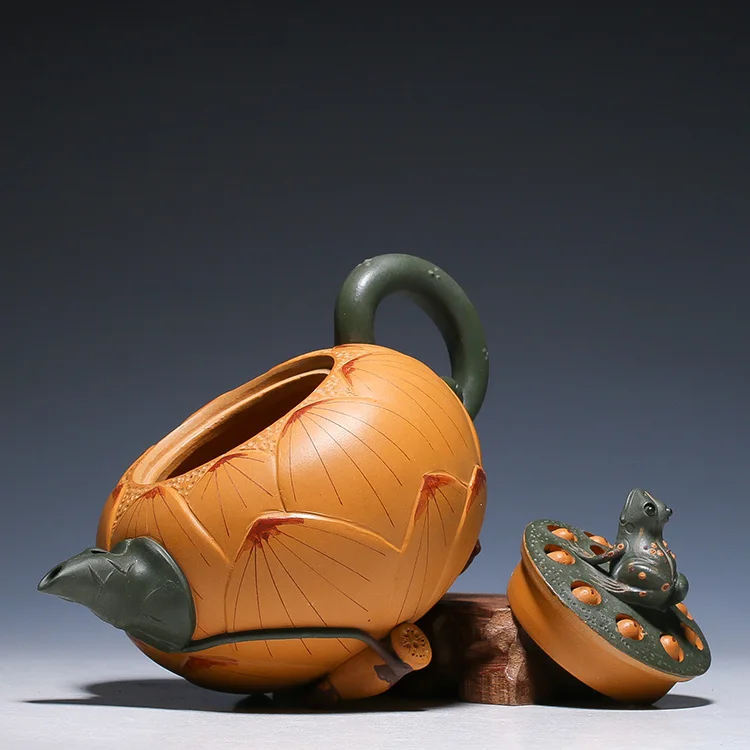 

drinkware 2017 New product authentic Yixing teapot all handmade famous frog lotus seeds clay teapot 420ml