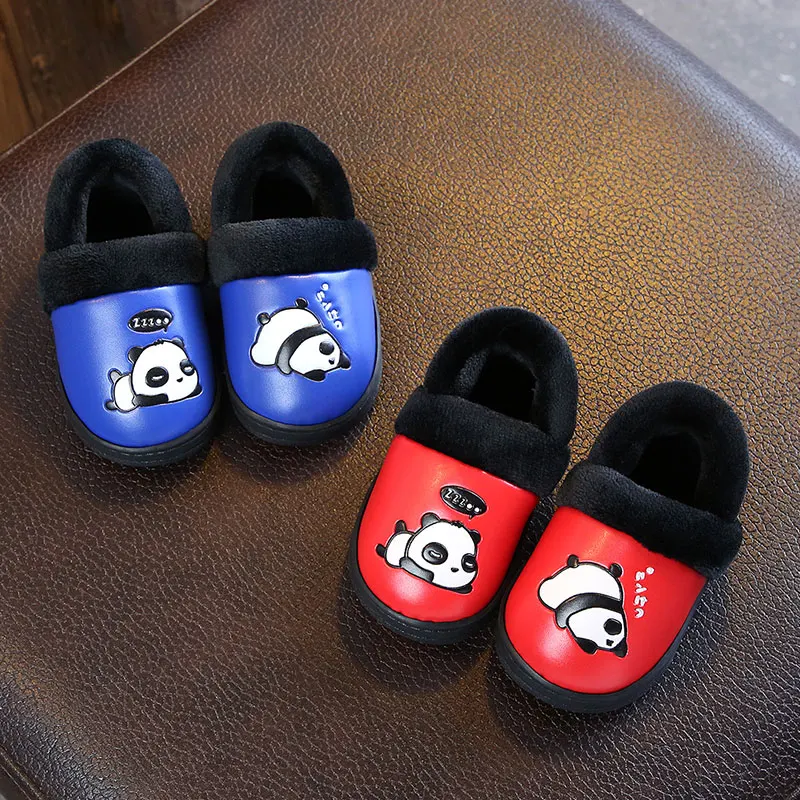 Детские хлопковые тапочки; зимняя домашняя обувь для малышей; мягкие тапочки из искусственной кожи для мальчиков и девочек; Водонепроницаемая противоскользящая обувь