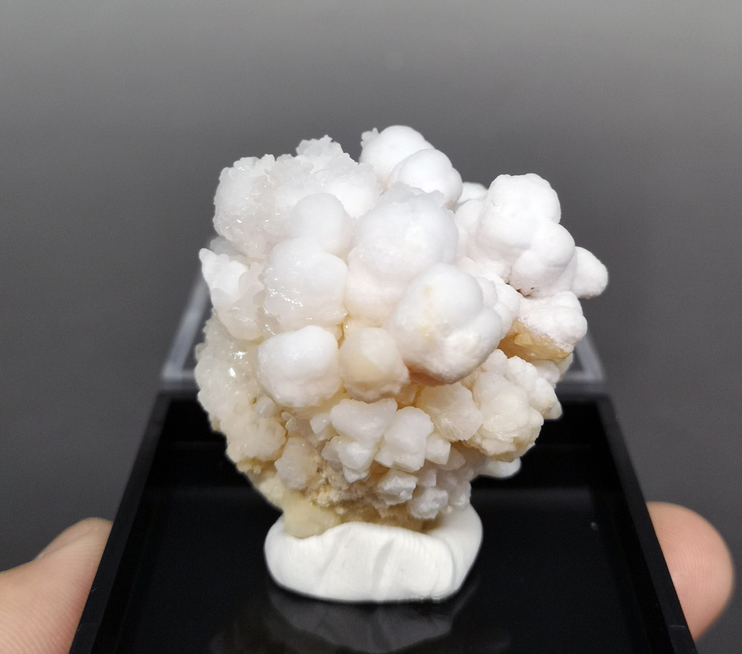 

100% Natural rare crystal stone crystal cluster mineral teaching specimen from China