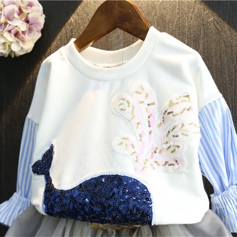 Baby Girls Long Sleeve Top 2016 Autumn Whale Sequins Striped Patchwork Sweatshirt Top Korean Children Clothing Kids Tshirt 2-7Y Baby Girls Long Sleeve Top 2016 Autumn Whale Sequins Striped Patchwork Sweatshirt Top Korean Children Clothing Kids Tshirt 2-7Y