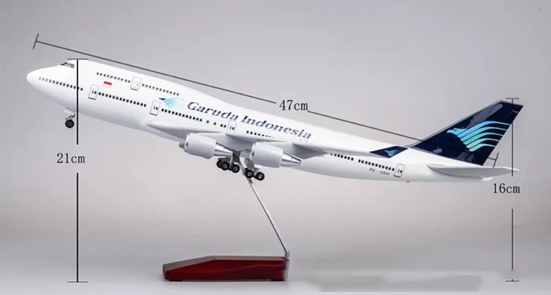 47 см 1/150 масштаб игрушечные модели самолетов Boeing B747 Garuda индонезийская модель самолета с светильник и колесами из полимерного пластика