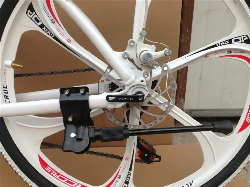 Sale 21/24/27/30 speed frame tyre dirt bike bicicleta MTB woman&man mountain bicycle 26er 26*2.1 inch tires bike 8 Sale 21/24/27/30 speed frame tyre dirt bike bicicleta MTB woman&man mountain bicycle 26er 26*2.1 inch tires bike 8