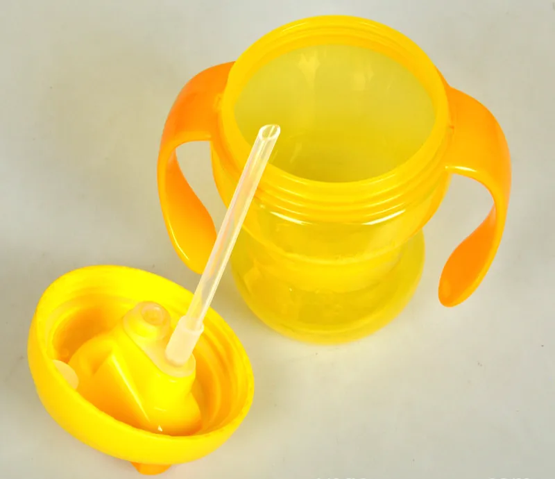 Для малышей герметичная чашка с соломой чайник вакуумной присоской PP Материал для детей детская бутылочка 260 мл