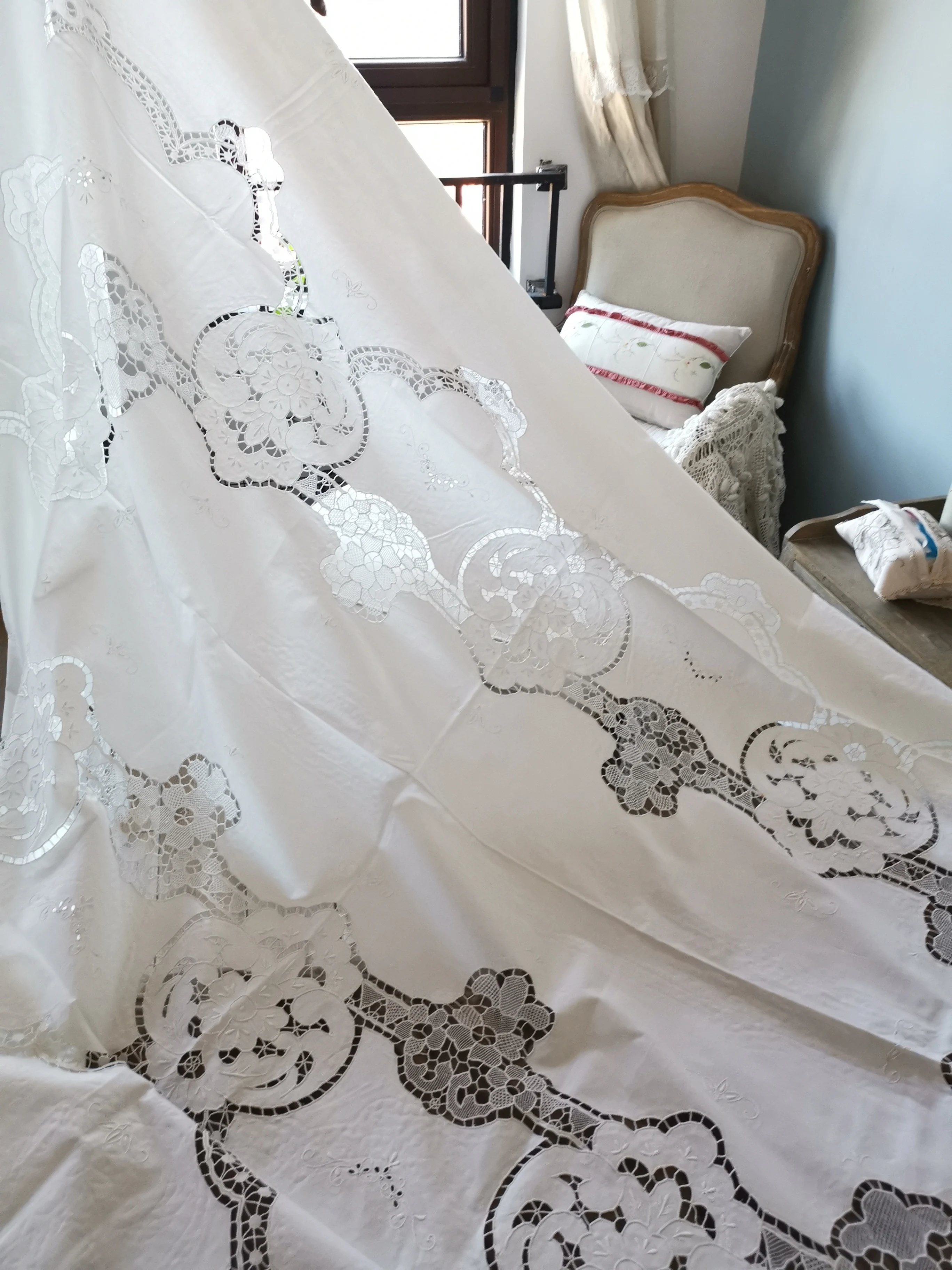 Exclusive collection series luxury royal special silk bed cover handmade tablecloths tablecloths sheets curtains