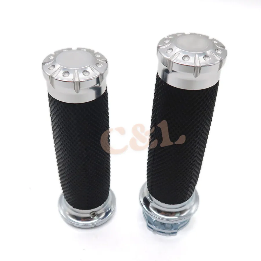 

Motorcycle 1"25mm Silver CNC Edge Cut Handle Bar Hand Grips For Harley Sportster Touring Dyna Softail Custom