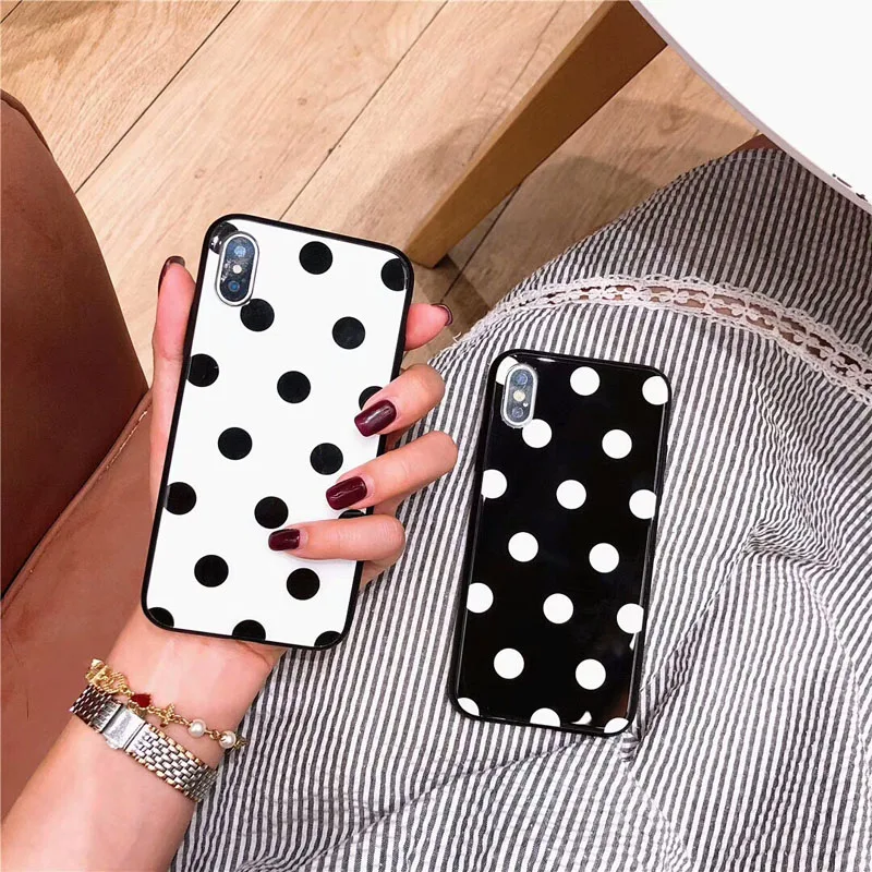 

Black White Polka Dots Tempered Glass Case for iPhone X XS Max XR Hard Capa Funda for iPhone 8 7 6S Plus Love Heart Cover Hoesje