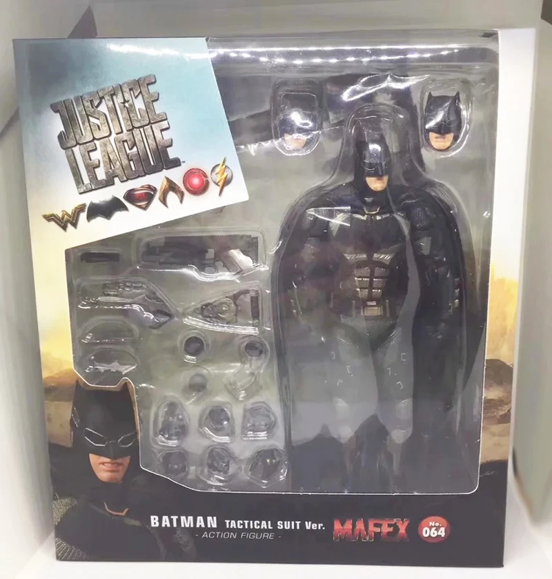 DC Лига Справедливости супергерой Бэтмен MAFEX 064 версия тактического костюма ПВХ