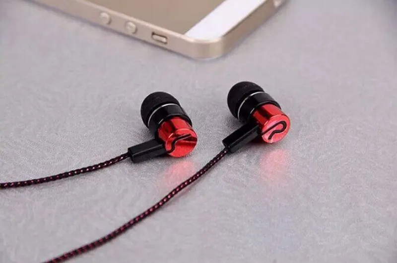 2096456181_1071611184