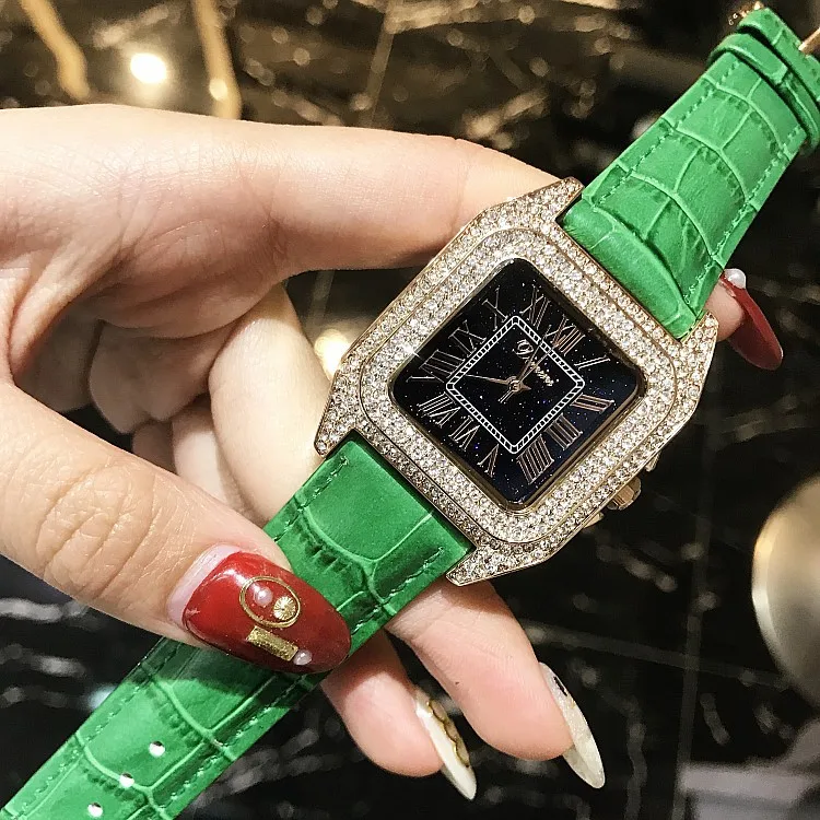 Топ Роскошные часы с квадратным браслетом и полностью бриллиантами, женские модные кварцевые часы с кожаным ремешком, стразы, новые элегантные женские часы - Цвет: gold case green belt