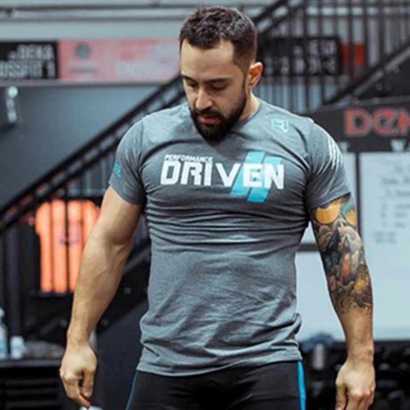 

2019 New Summer Training Shirt Cotton Fitness Men T-shirt Brand Clothing Sportswear T shirt Male Print Short Sleeve Running