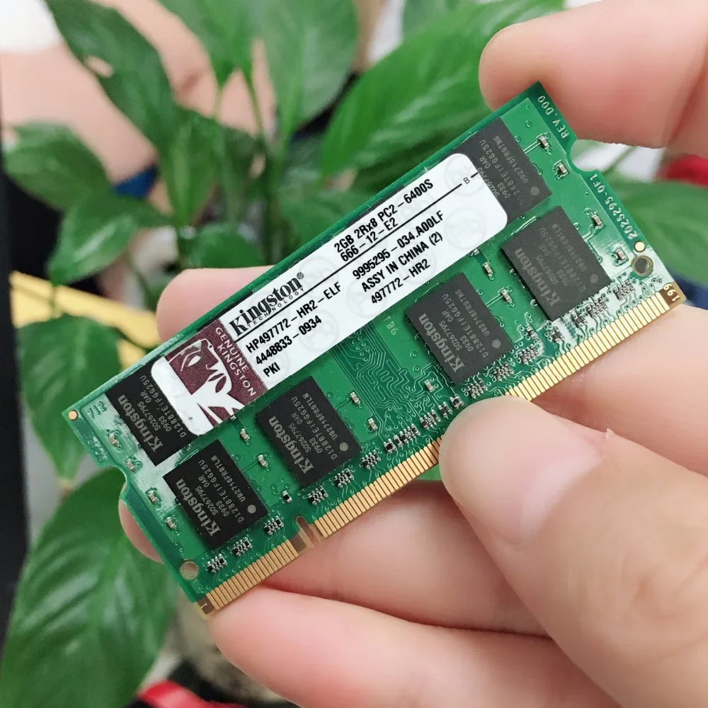 كينغستون RAM 2 GB 2G PC2 DDR2 800 MHZ 800 MHZ 6400 6400 S ذاكرة عشوائية RAM ميموريال وحدة الدفتري المحمول 100% الأصلي أصيلة