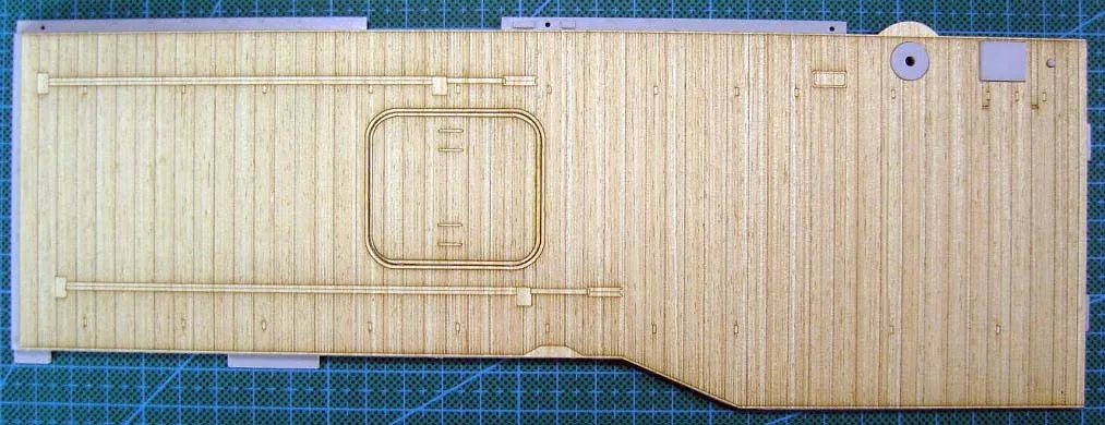 

ARTWOX Ticonderoga carrier CV-14 wooden deck AW10012 Trumpeter