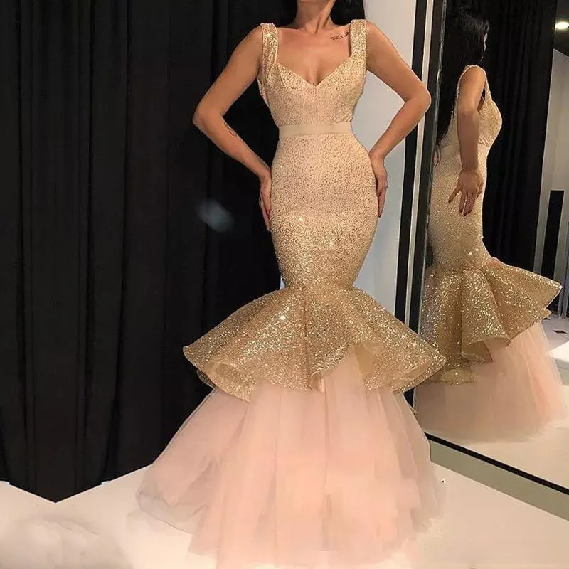 Shinning Mermaid Prom Dresses V Neck Tiered Skirt Sleeveless Elegant Evening Dresses Floor Length Sequined Tulle Robes De Soirée Party Gowns149