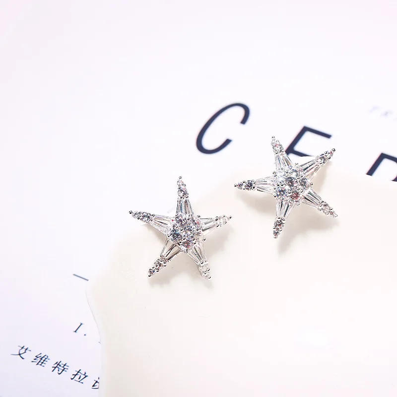 

New Copper Cubic Zirconia Exquisite White Star Stud Earrings Women Fashion Cute for Girls Simple Elegant Woman Earrings