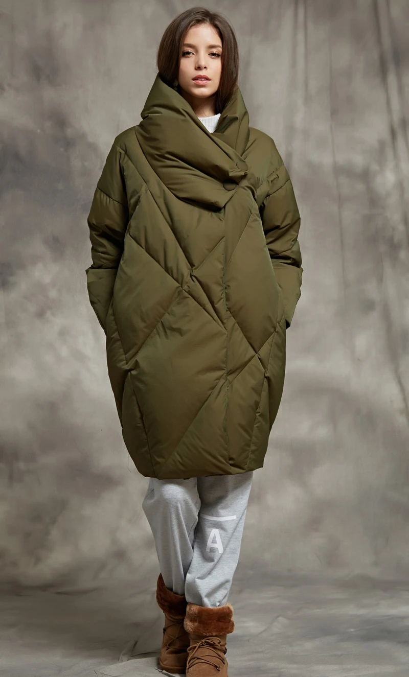 YNZZU Winter Bread Down Jacket Women Army Green Elegant Loose Thick Warm Coat 90% White Goose Down Female Jacket O563