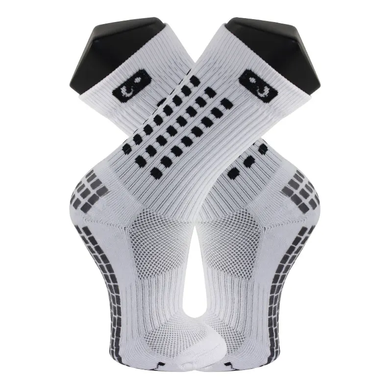 

2018 Fashionable Men Women Autumn Winter Socks Compression Cycling Running Basketball Non Slip Thick Terry Crew Sport Socks