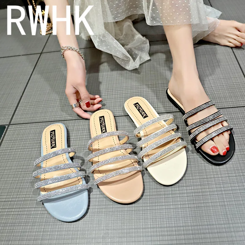 

RWHK 2019 summer new slippers female summer rhinestone Korean flat slippers with non-slip wild beach slippers B139