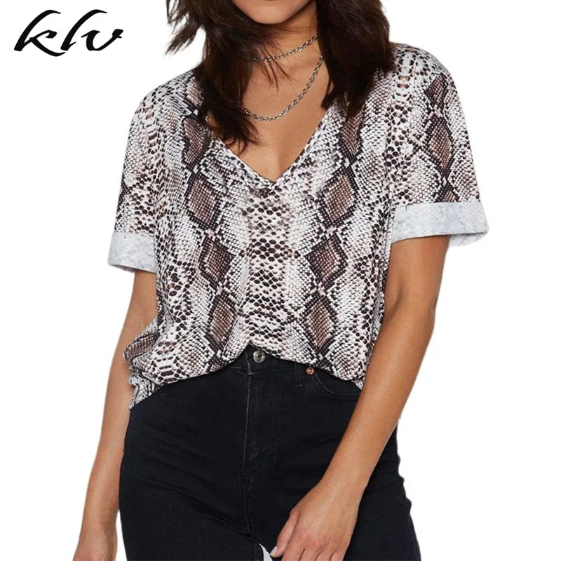 

Women Summer Cuffed Short Sleeve Sexy V-Neck Bohemian Casual Loose Blouse Retro Snakeskin Digital Printing Pullover Tops