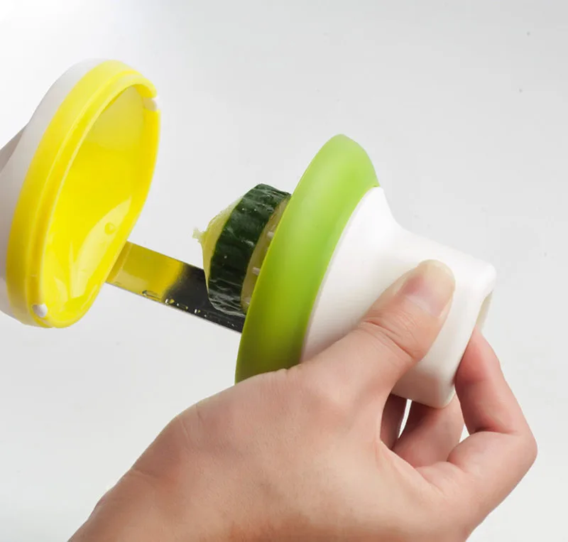 QuickDone-Spiral-Funnel-Vegetable-Grater-Slicer-Chopper-Cpiral-Twister-Cutter-Carrot-Handheld-Compact-Veggie-Spiral-Slicer-AKC5005 (2)