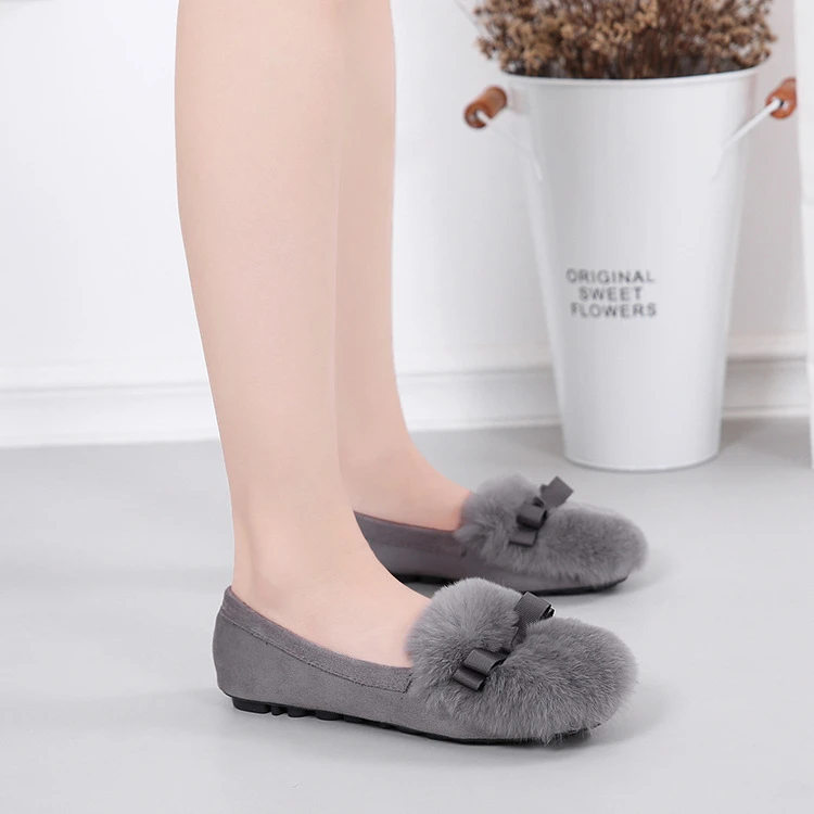 round toe flat mules
