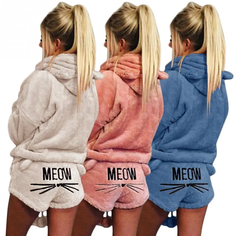 Embroidered sleepwear3