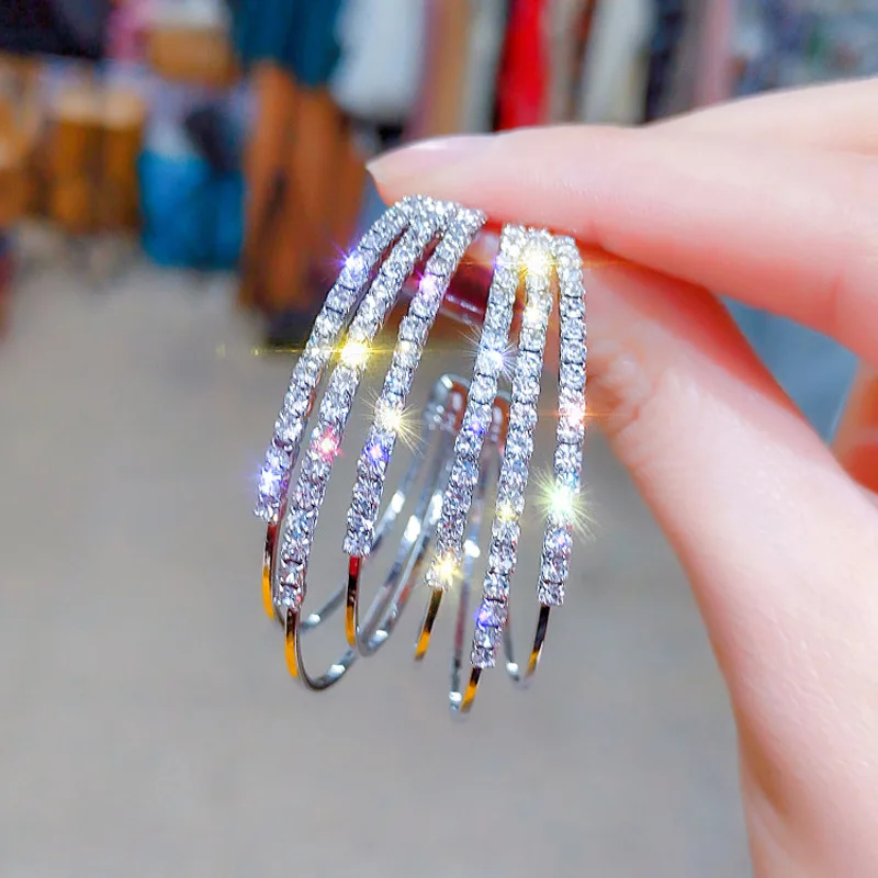 10618861438_221977989