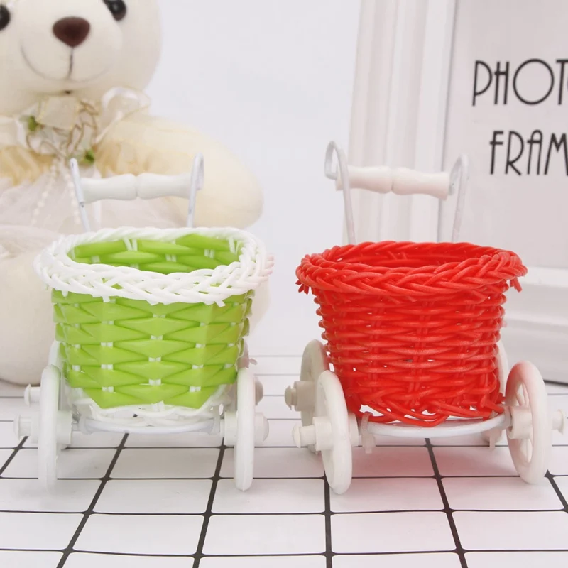 

Candy Box European Style Tricycle Shape Candy Chocolate Cookies Basket Holder Wedding Decoration Gifts For Guests 5 Colors