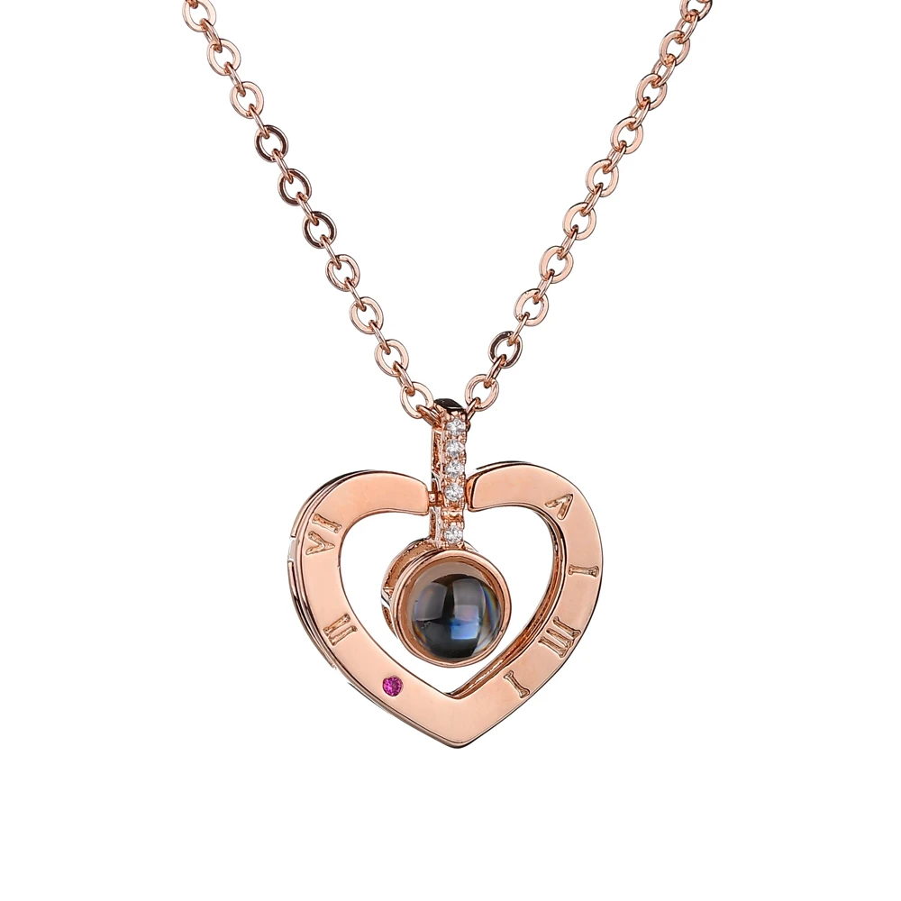 heart pendant projection necklace