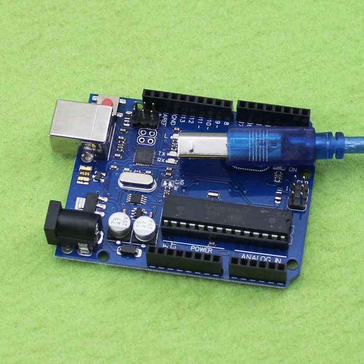 

UNO R3 development board to send USB cable an official version of the original UNO R3 (H5A2)