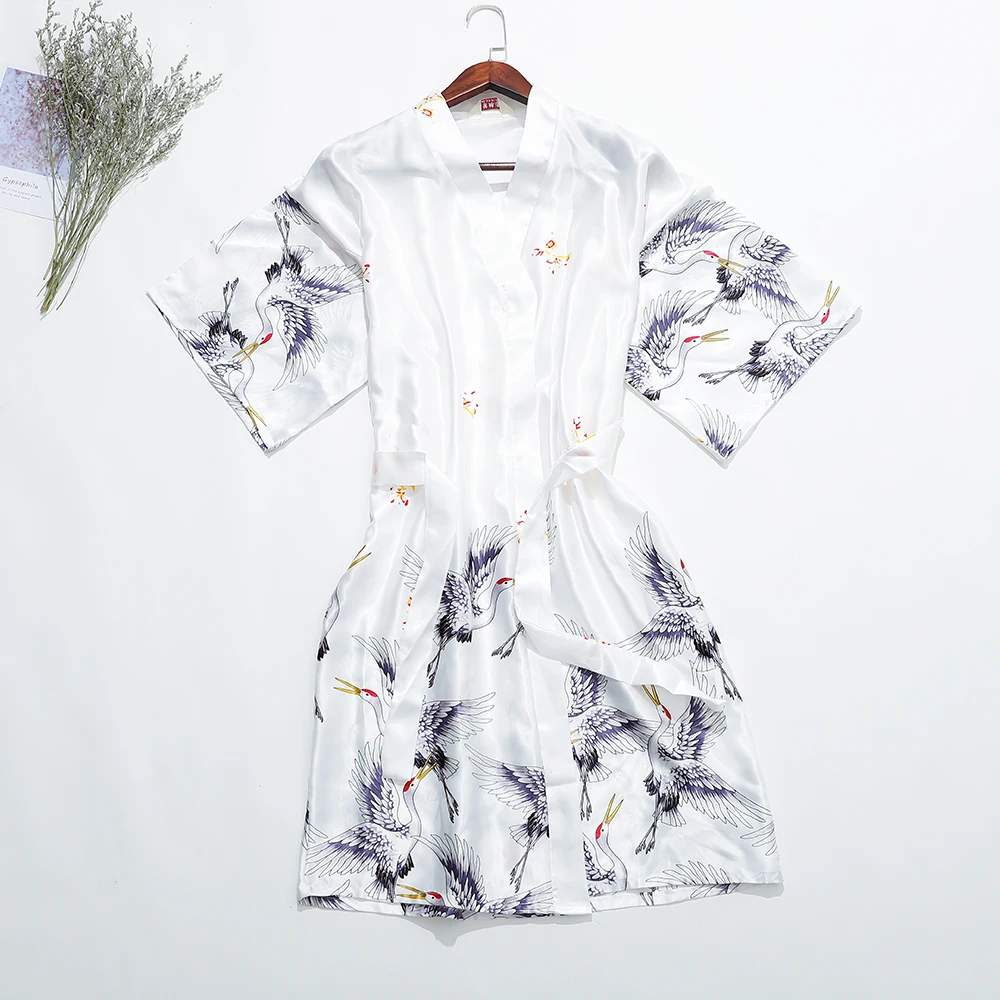

White Print Women Sleepwear Summer Rayon Nightgown Kimono Dress Gown Sexy Half Sleeve Bride Bridesmaid Robe Lounge Nightdress