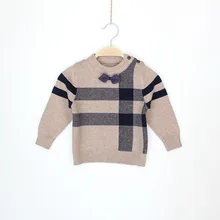 Новые зимние свитера для маленьких мальчиков, детский пуловер, вязаные свитера, полосатые пальто с бантом для маленьких детей