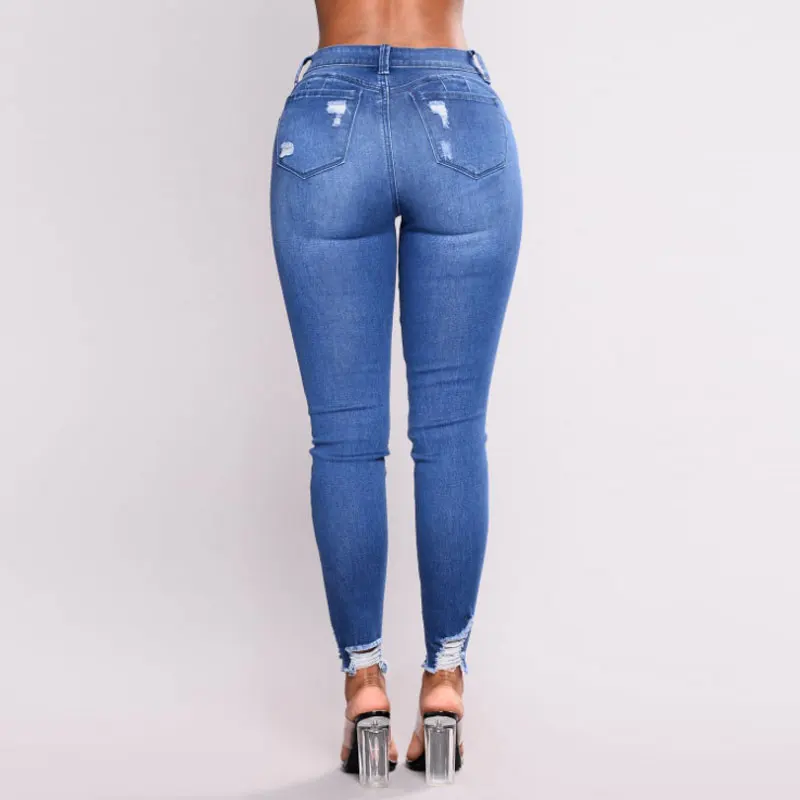 8725002944_381473634