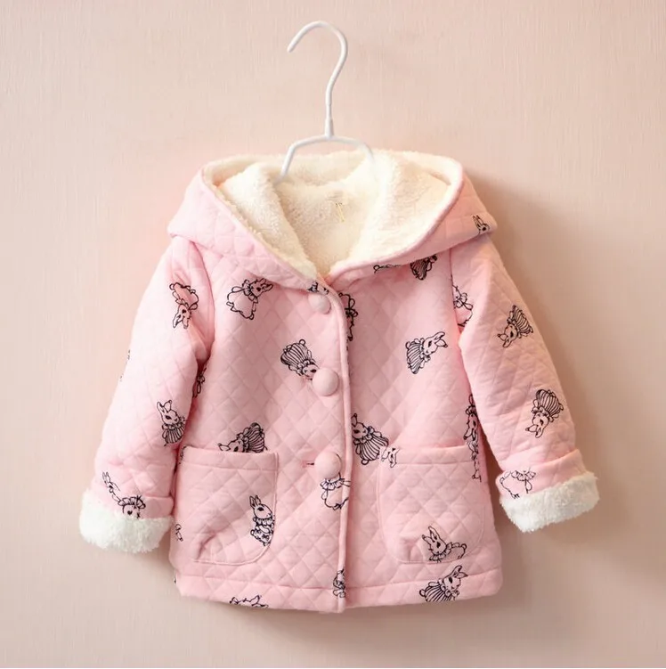 Новинка куртка для маленькой девочки, нежно-розовый цвет, теплая зимняя детская верхняя одежда плащ-Тренч модная детская одежда опт и розница Q164