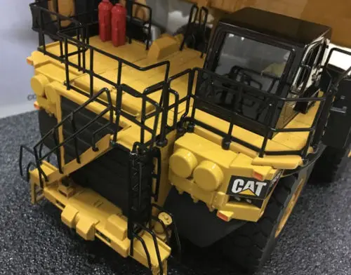 Гусеница CAT 793F Майнинг грузовик 1/50 масштаб металл модель от бренда DieCast Masters