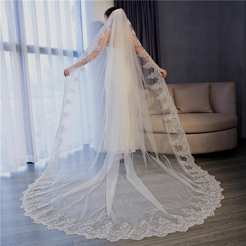 

3 Meter White Ivory Cathedral Wedding Veils Long Lace Edge Bridal Veil with Comb Wedding Accessories Bride Mantilla Wedding Veil