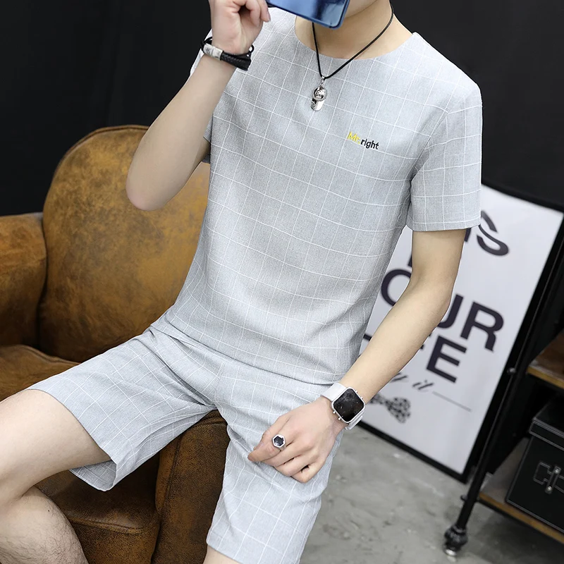 

2019 Men T-shirt Shorts Set Men's Suits Summer Breathable Short Set Sportsuits Design Fashion grid Tracksuit Set Trending Style