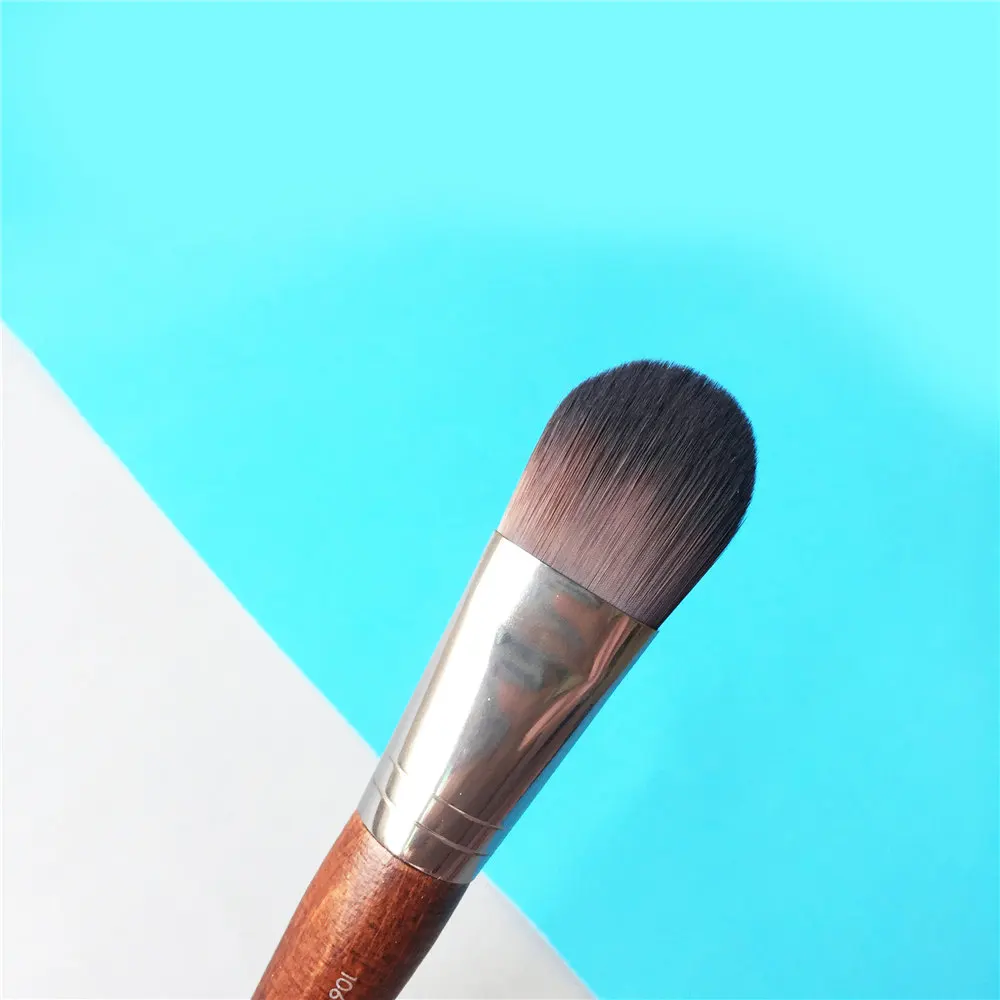 MAKE UP FOR EVER FOUNDATION BRUSH 106 _ 2