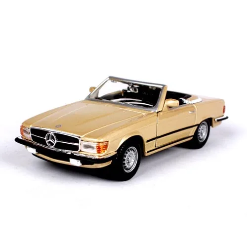 Bburago 1:32 модель автомобиля 1977 450SL R107 родстер классический машины автомобиль играть коллекционных моделей спортивных автомобилей игрушки для подарка коллекции - Цвет: Золотой