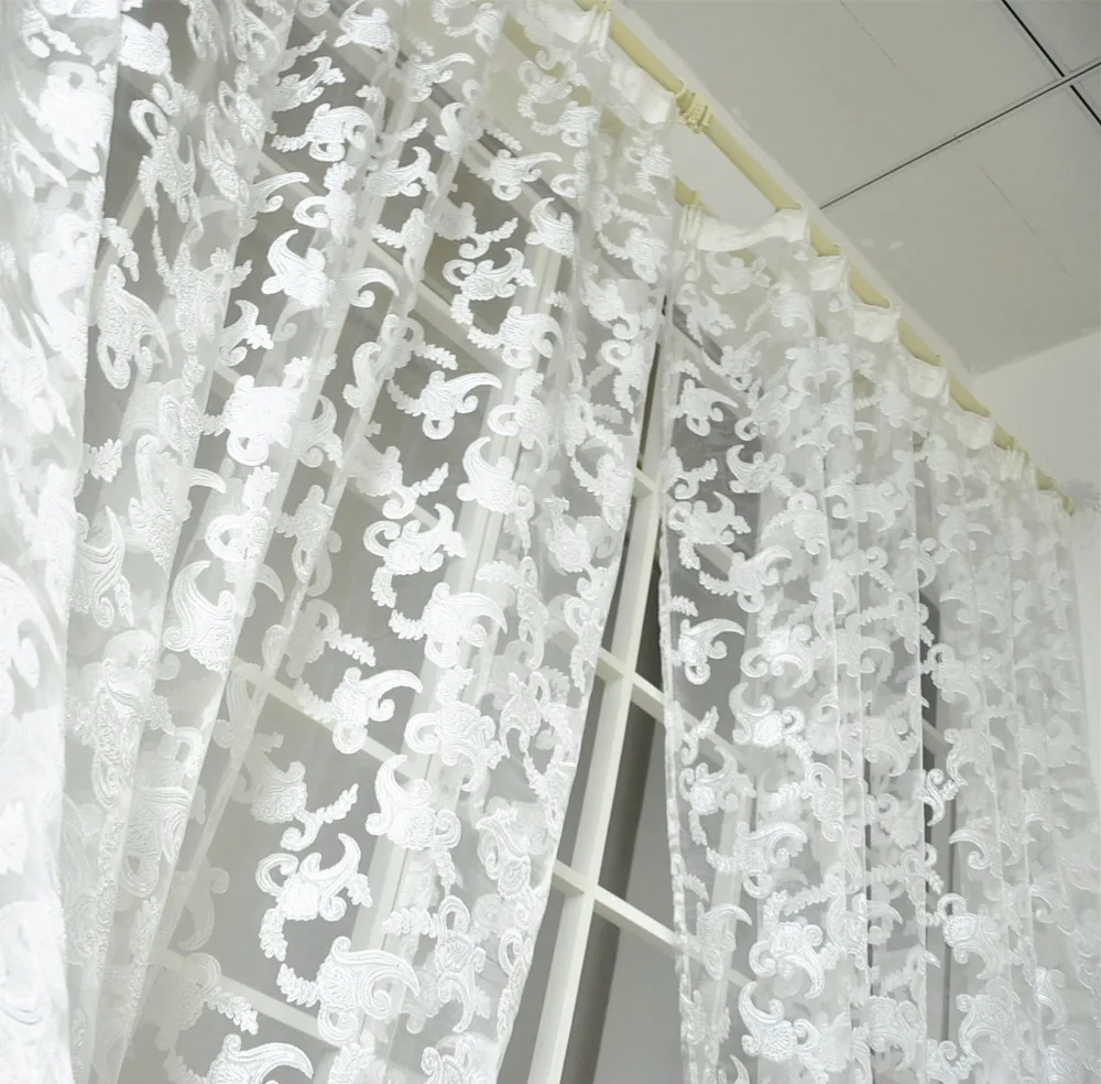 NAPEARL European Style Organza Jacquard Sheer Floral Design White