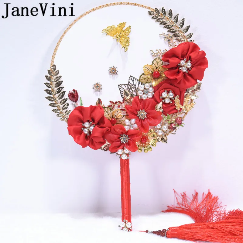 JaneVini Свадебные фанаты в китайском стиле свадебный букет жемчужина Золотая Бабочка Красные атласные цветы свадебный веер букет из страз