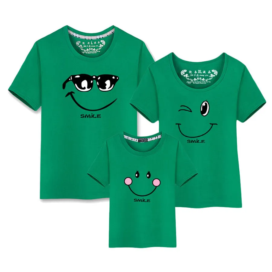 Одинаковые комплекты для семьи футболка с рисунком смайлика пляжные топы для мамы и детей, костюм с короткими рукавами для папы и сына одежда для мамы и дочки - Цвет: as picture