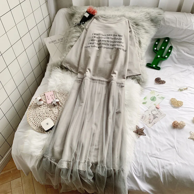 Новинка; сезон весна-осень; Модные свободные женские платья из искусственной кожи; с круглым вырезом; с буквенным принтом; газовое лоскутное ультра-длинное шифоновое платье