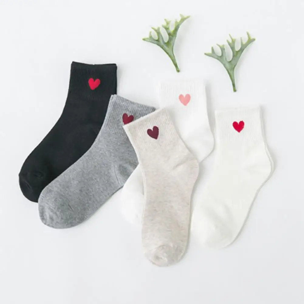 Новинка теплые хлопковые носки с милыми сердечком для женщин осенне-зимние